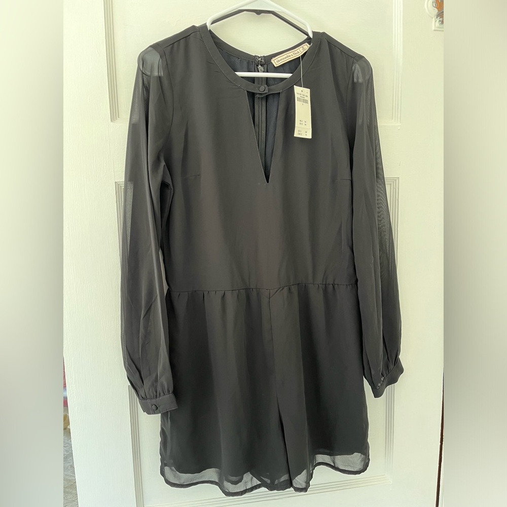 NWT Black Abercrombie & Fitch Long Sleeve Romper